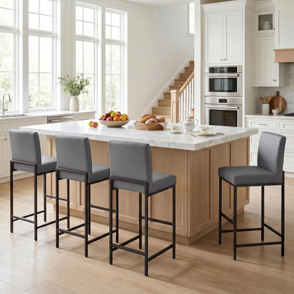 Home Bar Stools - グレーのレザーレット製バースツール4脚セット、金属製の脚付き、キッチンアイランドやホームバーに最適